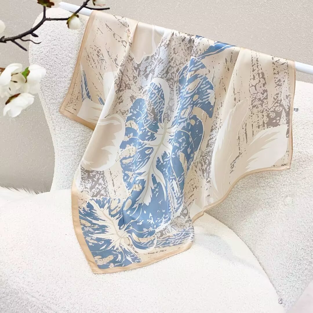 100% Real Silk Bandana 70x70cm – Premium 33g Mulberry Silk Square Scarf