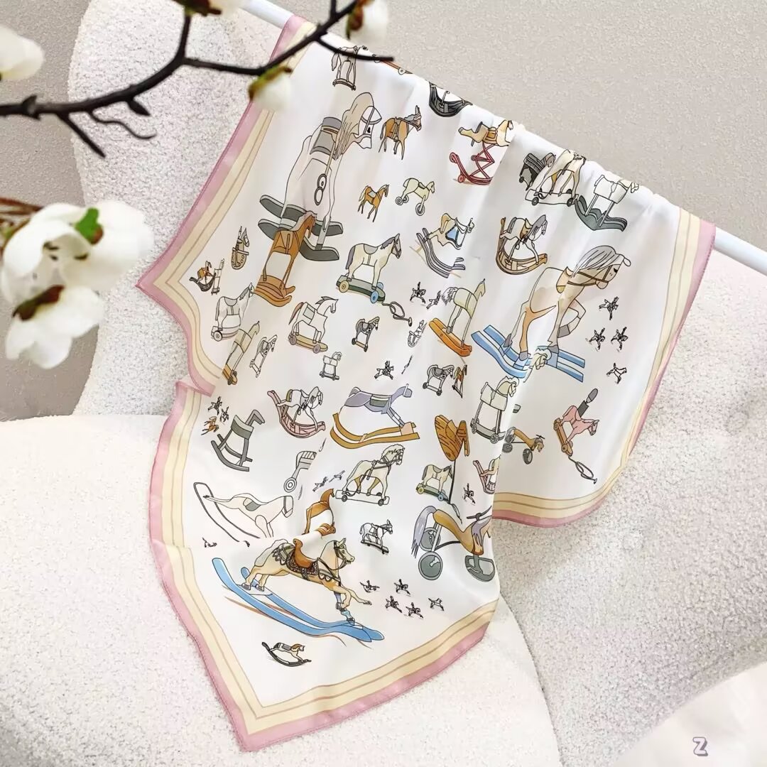 100% Real Silk Bandana 70x70cm – Premium 33g Mulberry Silk Square Scarf