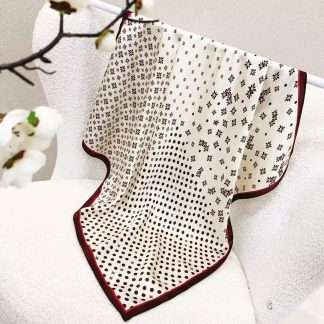 100% Real Silk Bandana 70x70cm – Premium 33g Mulberry Silk Square Scarf