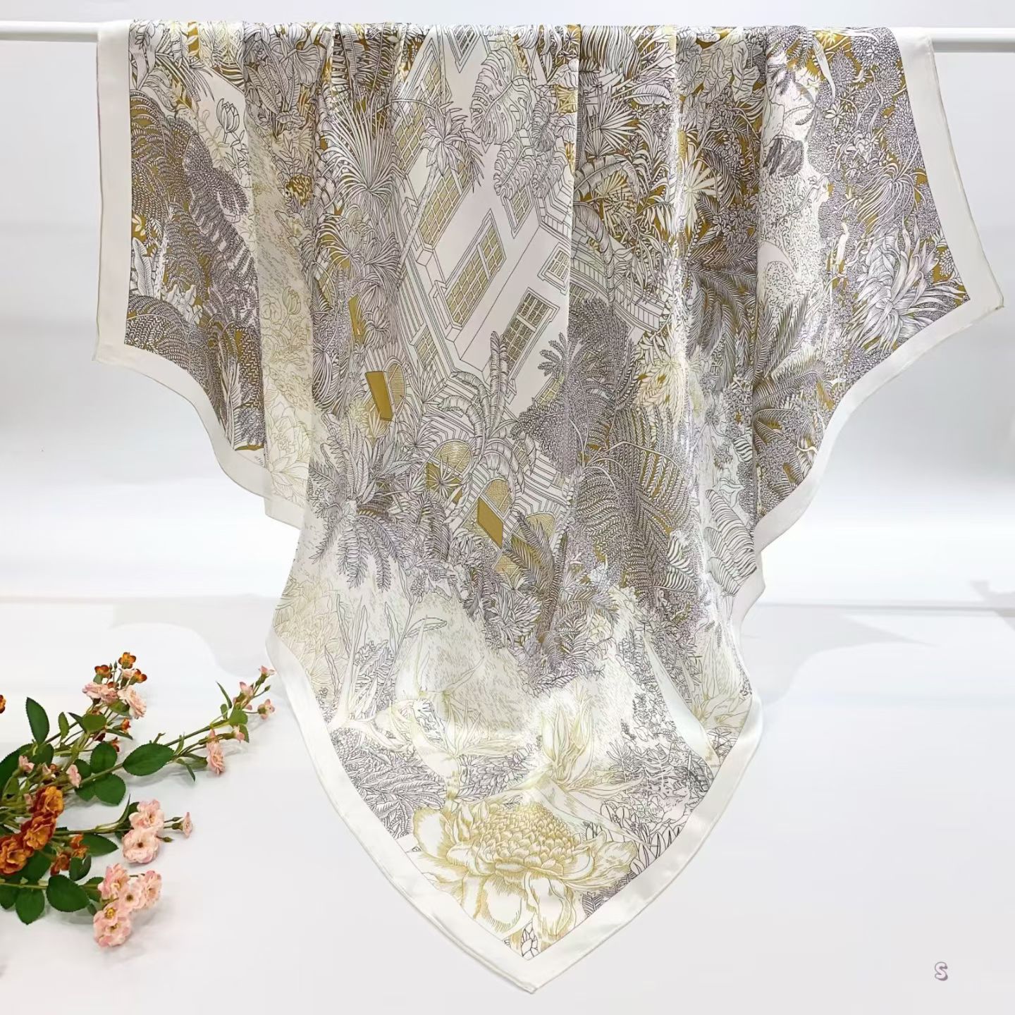 100% Real Silk Crepe Satin 90x90cm – Heavyweight 55g (with Pack) Square Scarf